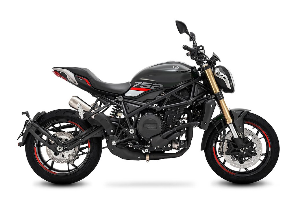 Benelli 752S 2023, la naked si rinnova e si fa più sportiva