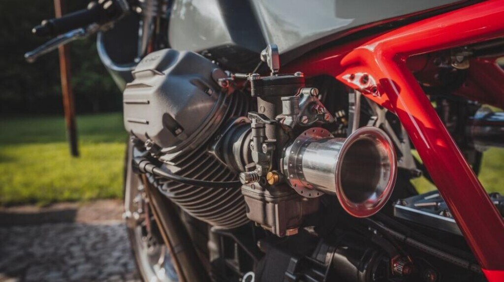 Moto Guzzi 1000 SP Enzo by Fuchs Workshop