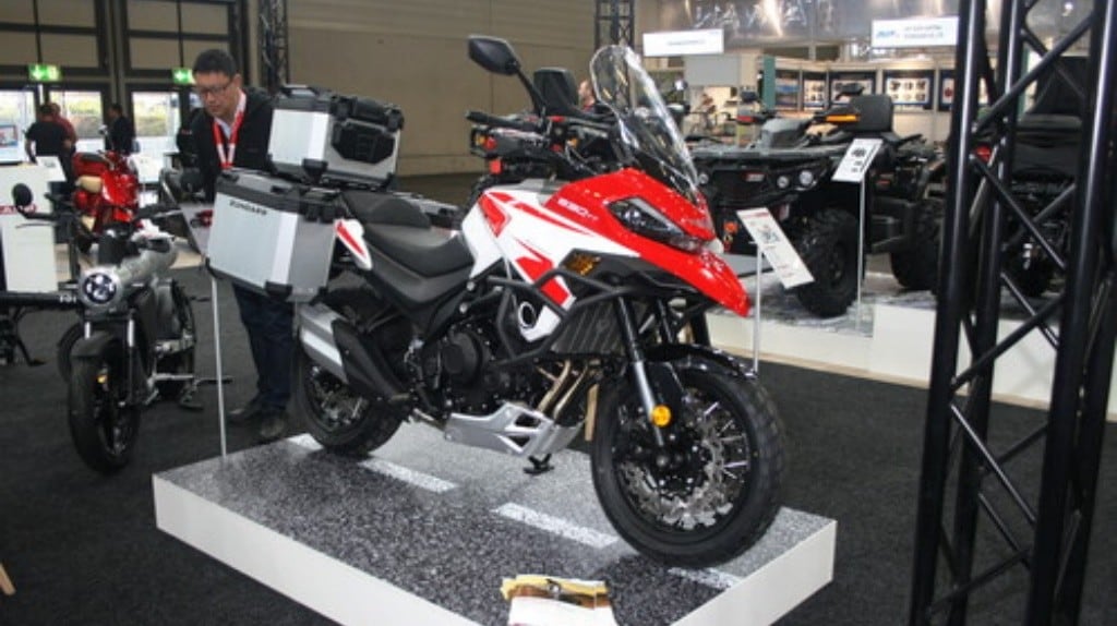 Zundapp ZXA 500, adventure cinese in stile... Ducati