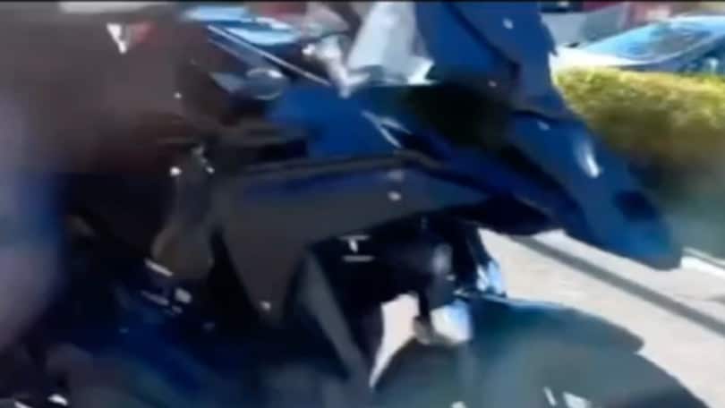 BMW R 1300 GS: beccata su strada