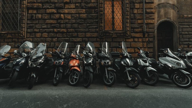 Ecobonus 2022: tornano gli incentivi per l'acquisto di moto elettriche