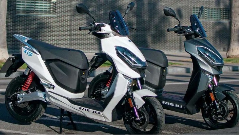 Rieju E-City, lo scooter dall'anima sportiva