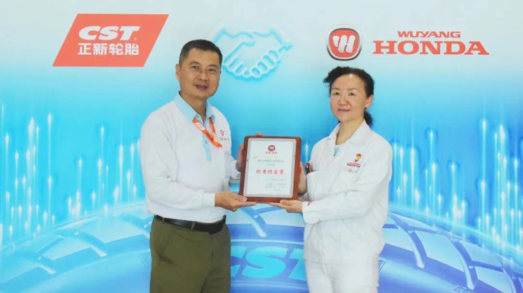 CST Tires: pneumatici di primo equipaggiamento per moto e scooter Honda