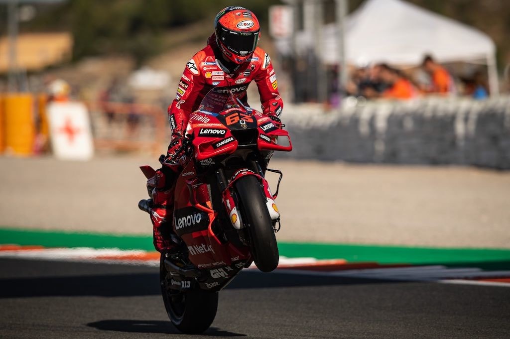 Ducati, tolta la scimmia dalla spalla con Bagnaia in Motogp (in attesa di Bautista)