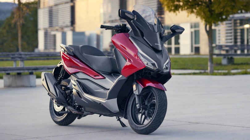 Honda Forza 350 2023: infaticabile SportsGT