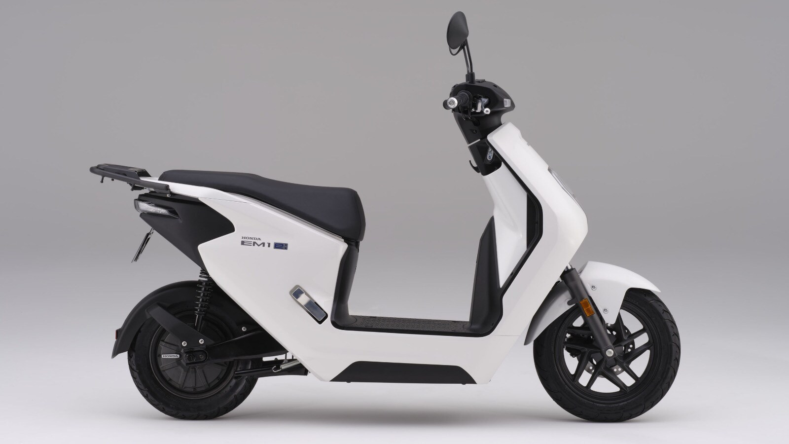 Honda EM1e: il primo elettrico per il mercato europeo