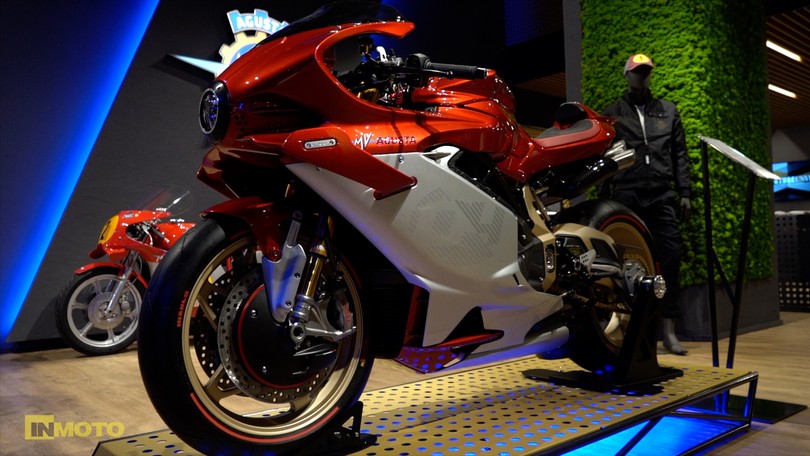 MV Agusta Superveloce 1000 Serie Oro: sulle ali del mito