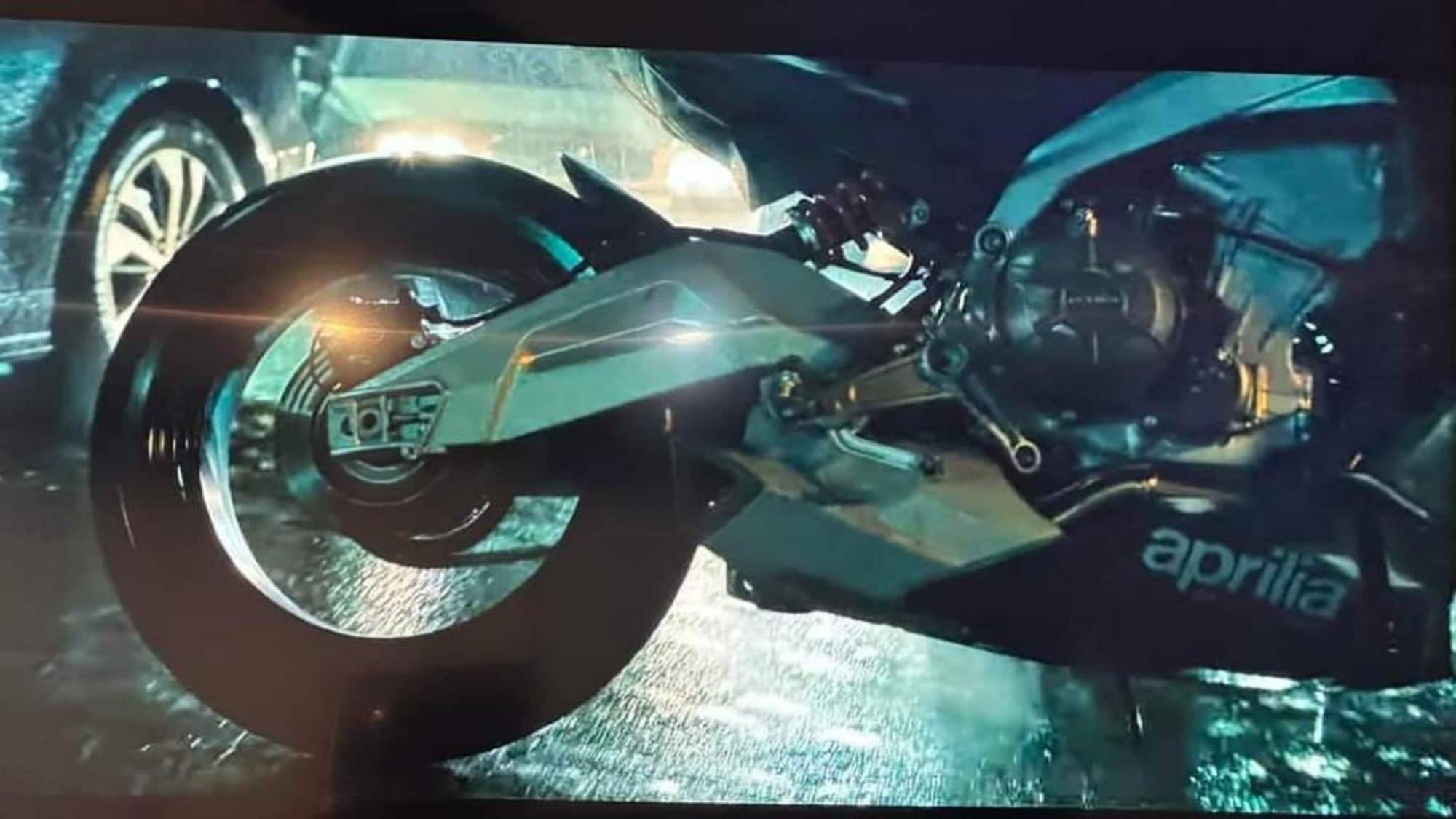 John Wick 4, un'Aprilia nel nuovo action movie di Keanu Reeves