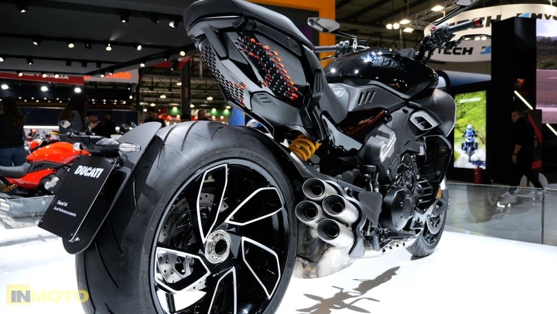 Eicma 2022, la nuova Diavel V4 sotto i riflettori