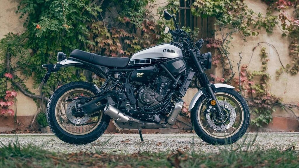 Yamaha XSR700 Legacy, la MT-07 in versione scrambler