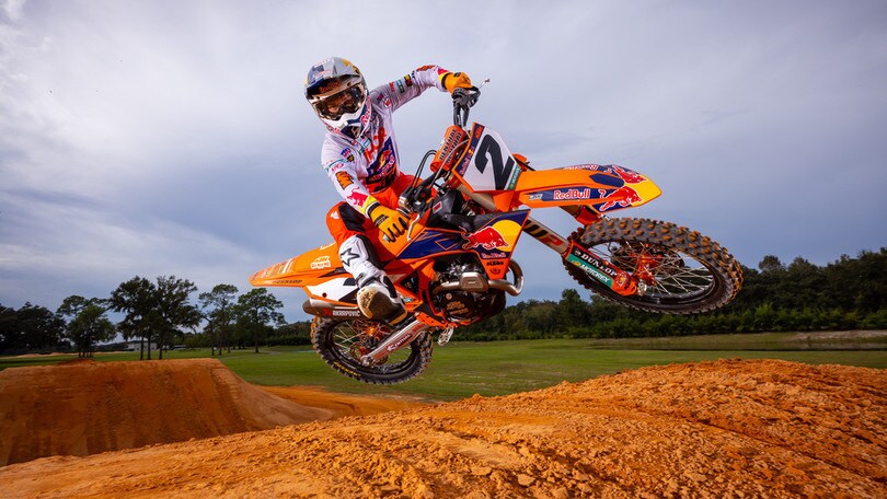 KTM 450 SX-F Factory Edition: grinta da Supercross