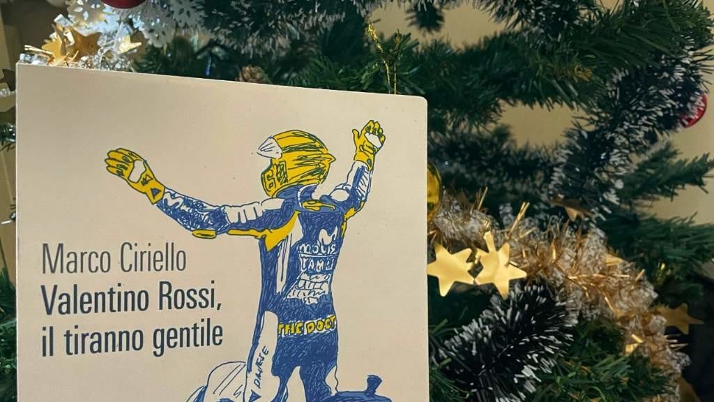 Moto e motori in un libro: i volumi da far trovare sotto l'albero a Natale
