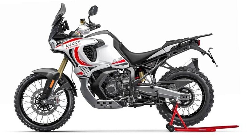 MV Agusta Lucky Explorer 9.5