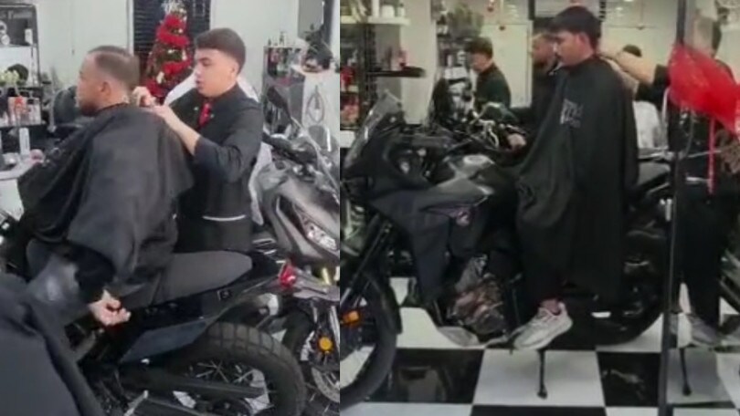 A Napoli i barbieri ti tagliano i capelli in sella alla moto
