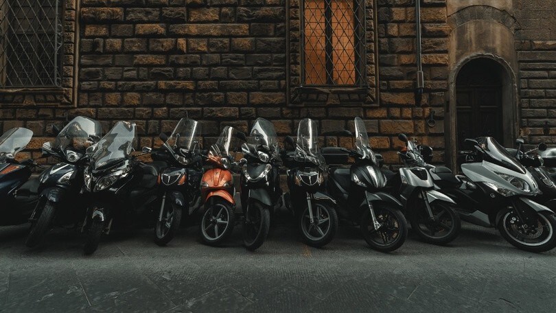 Incentivi moto e scooter: subito esauriti i fondi per i modelli a benzina