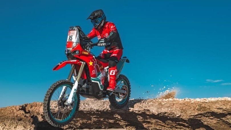 La Cina per la prima volta alla Dakar con la Kove 450