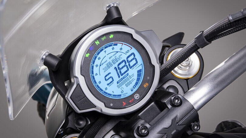 CF Moto 700 CL-X Adventure FOTO