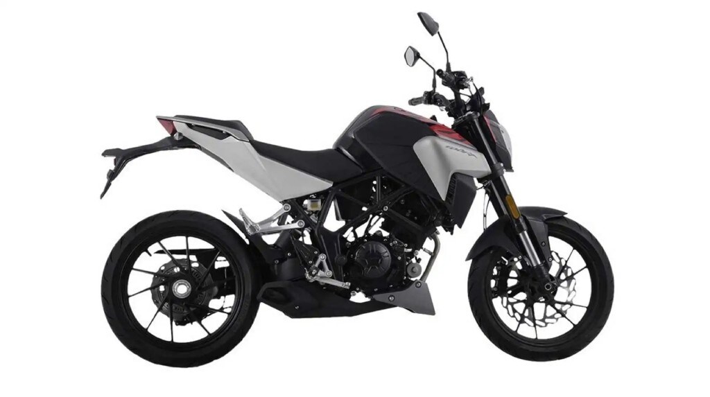 Kove, ecco la Cobra 125 R: piccola roadster per i più giovani