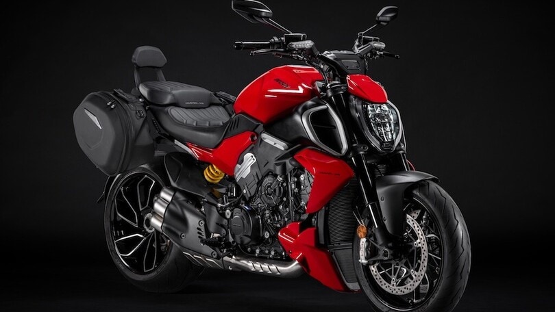 Ducati Diavel V4, gli accessori per la nuova sport cruiser bolognese