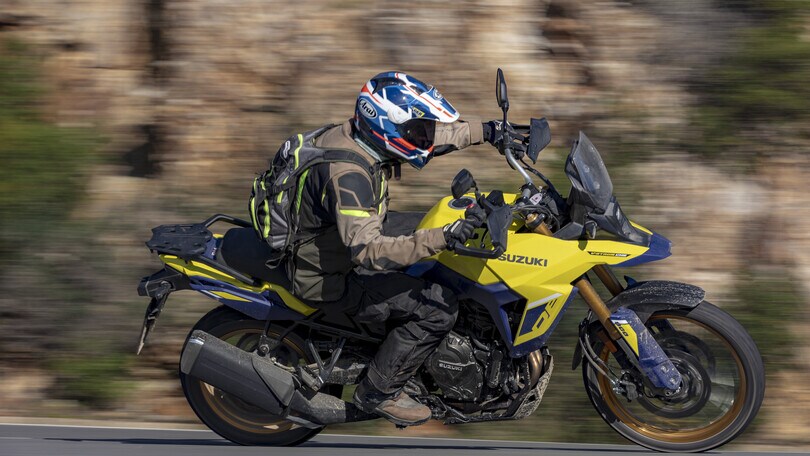 Suzuki V-Strom 800 DE: le foto della prova