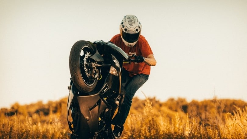 Gare clandestine a Padova con 400 giovani: la polizia blocca tutto