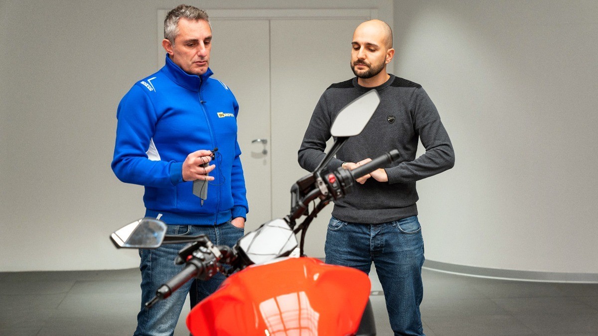 Video-intervista Ducati Diavel V4: scelte di carattere