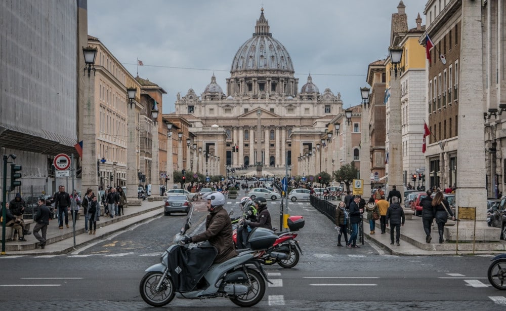 Stop motori termici 2035, l’Italia voterà contro