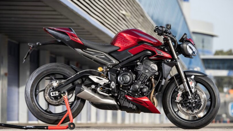 Triumph, le nuove Street Triple 765 R e RS in prova negli open weekend