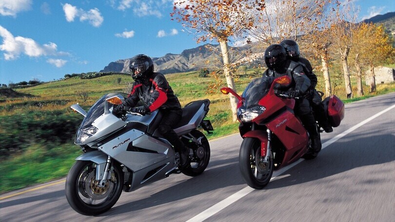 Aprilia RST 1000 Futura FOTO