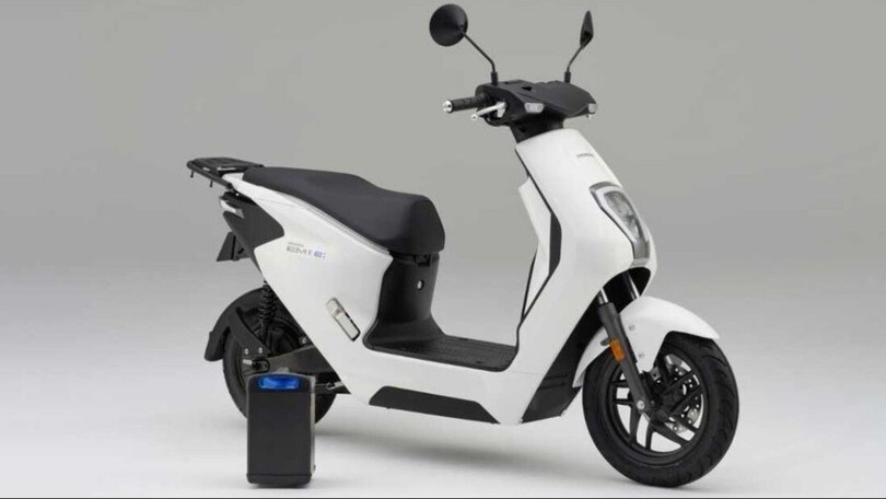 Honda EM1, lo scooter elettrico in Europa nell’estate 2023
