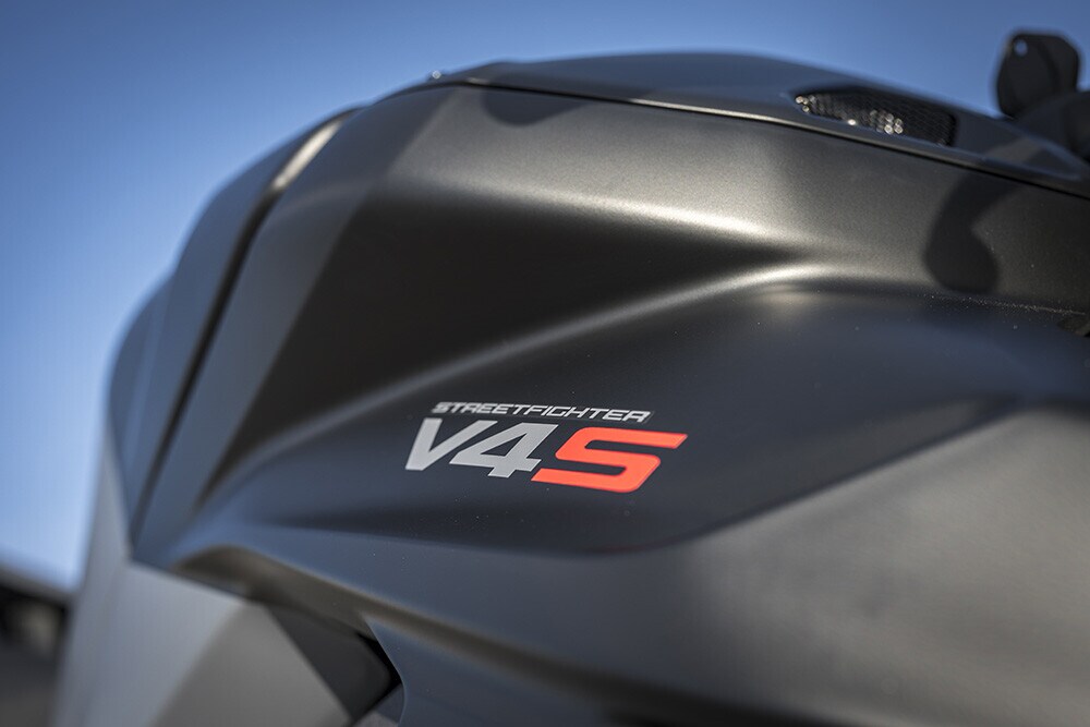 Ducati Streetfighter V4 S 2023, LE FOTO DELLA PROVA