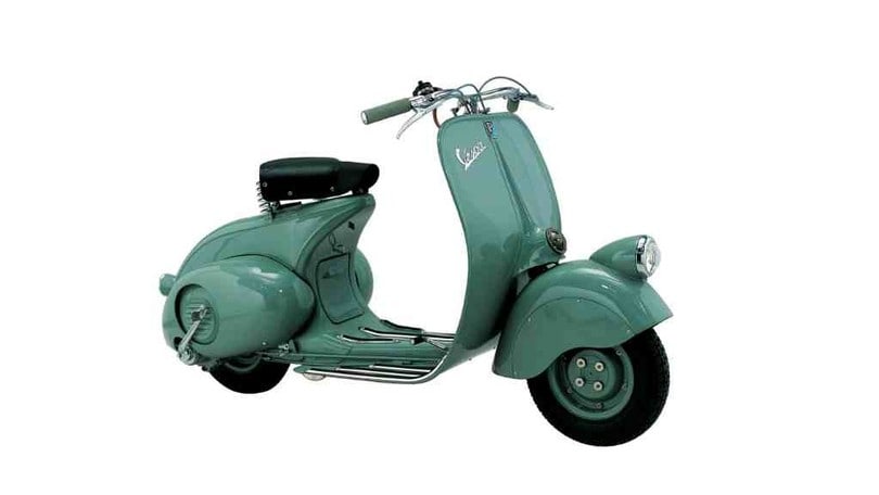 Vespa, il glamour dell'icona degli scooter