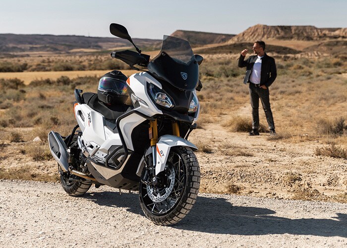 Peugeot, arriva sul mercato italiano l'XP400