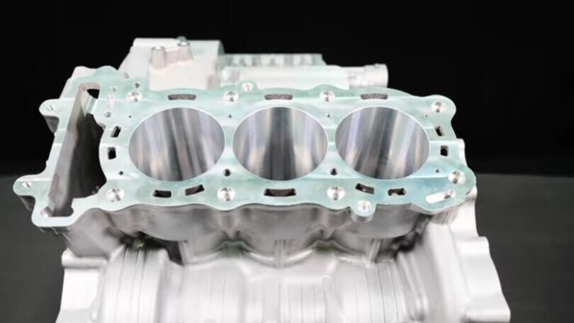 Zontes, l'inedito tre cilindri è pronto al debutto su due nuovi modelli