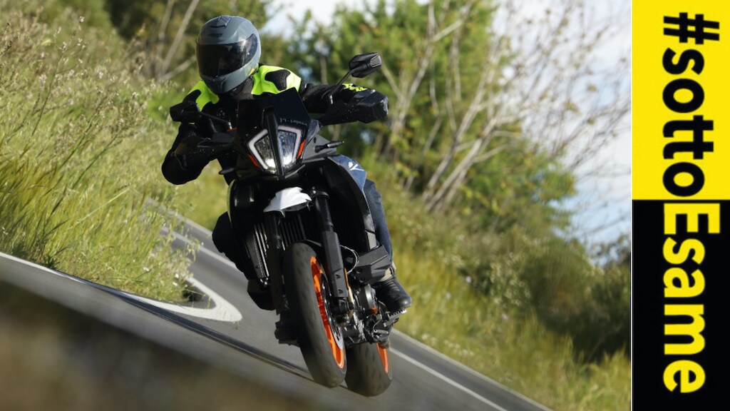 Test KTM 890 SMT, i voti del #SottoEsame