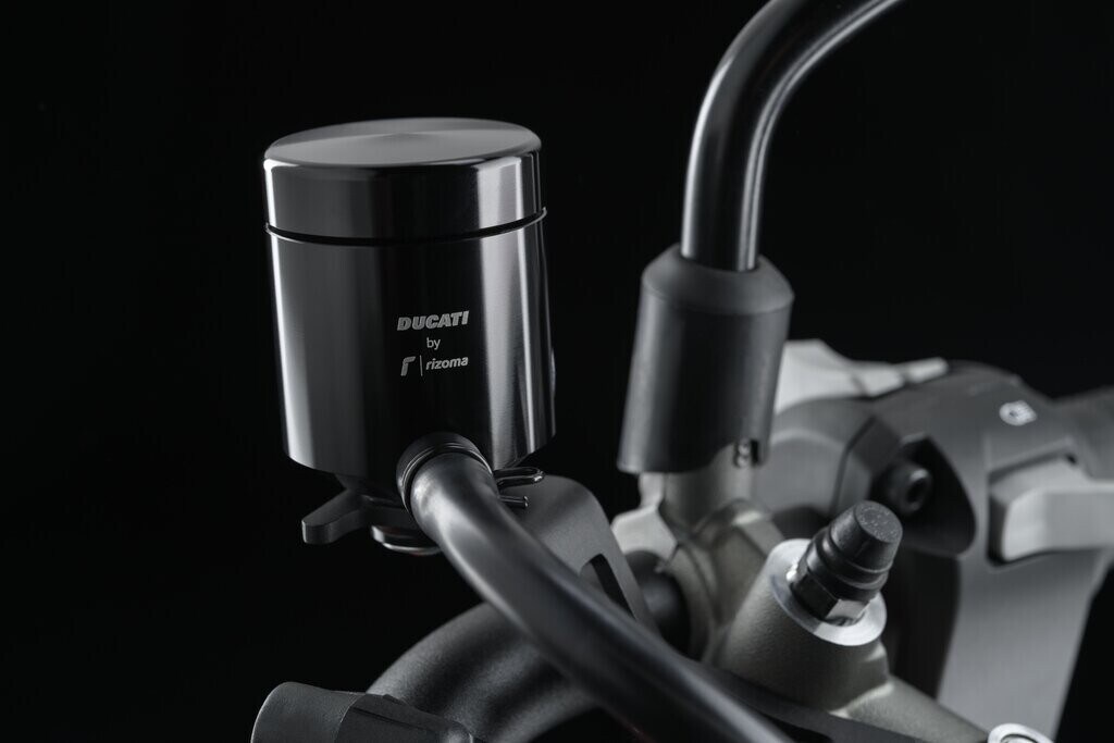 Ducati Hypermotard, i nuovi accessori Ducati Performance