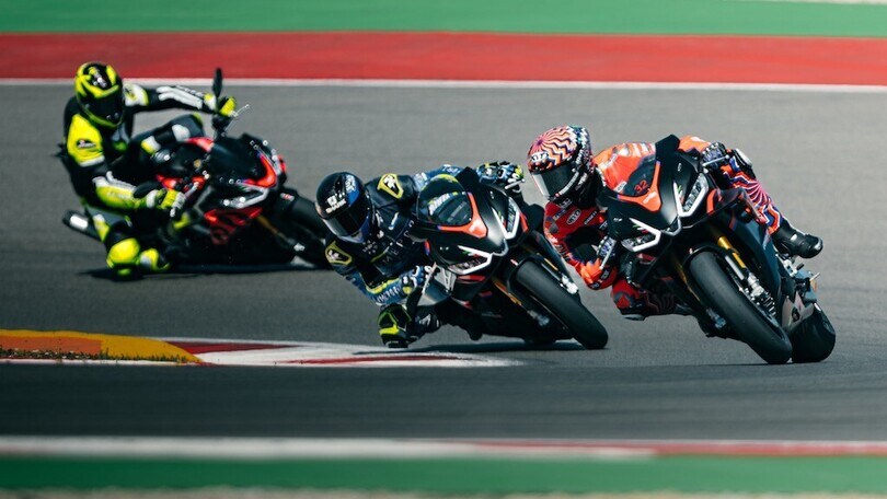 Aprilia Pro Experience, a Misano con Max Biaggi