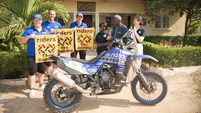 Yamaha dona 16 moto per le organizzazioni sanitarie in Africa