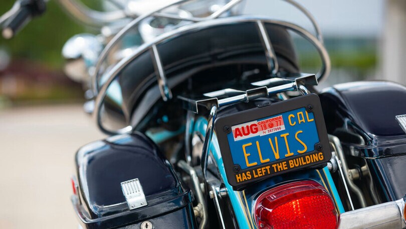Harley-Davidson FLH Bicentennial di Elvis Presley