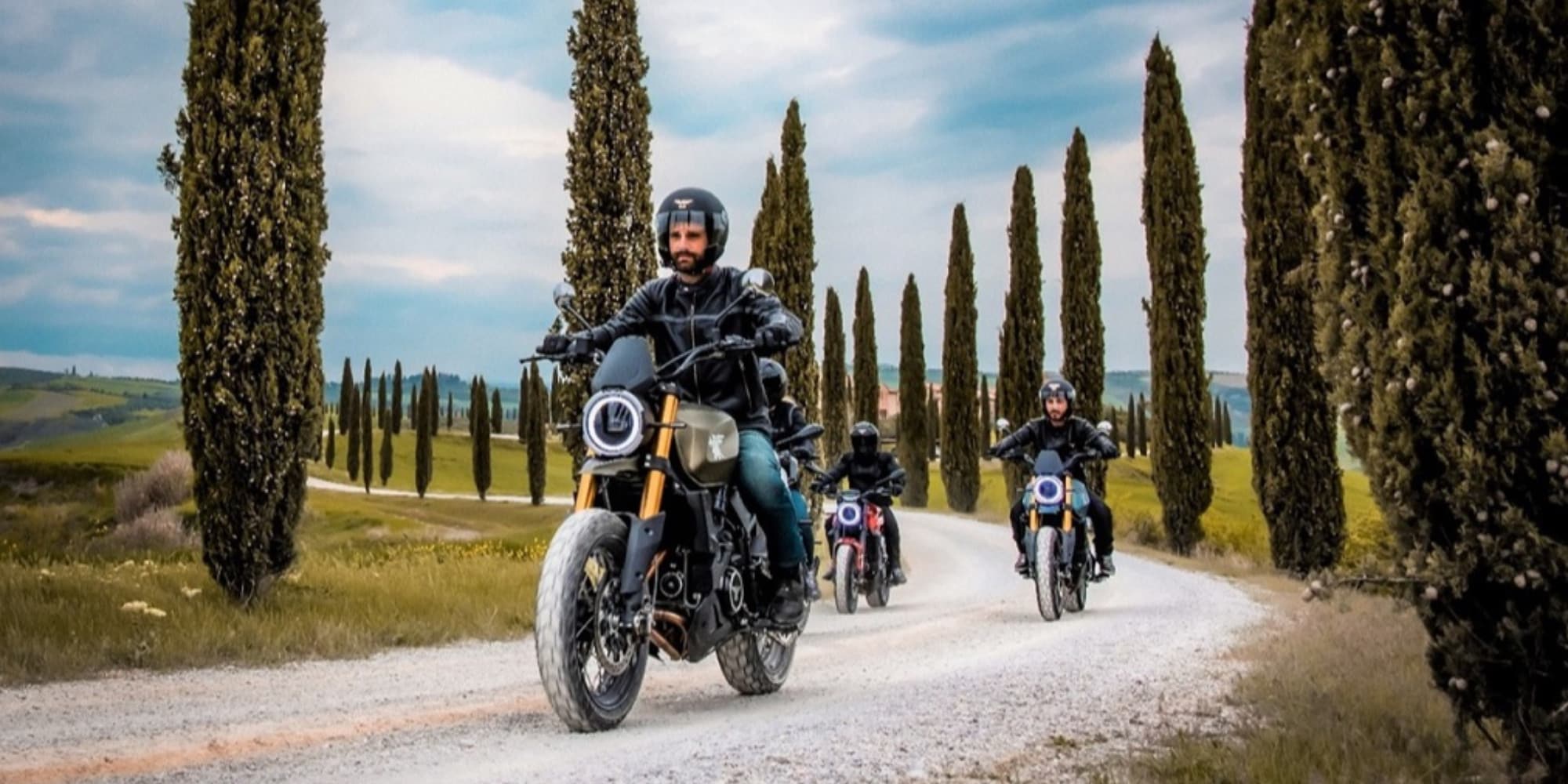 Moto Morini, un maggio all'insegna del turismo