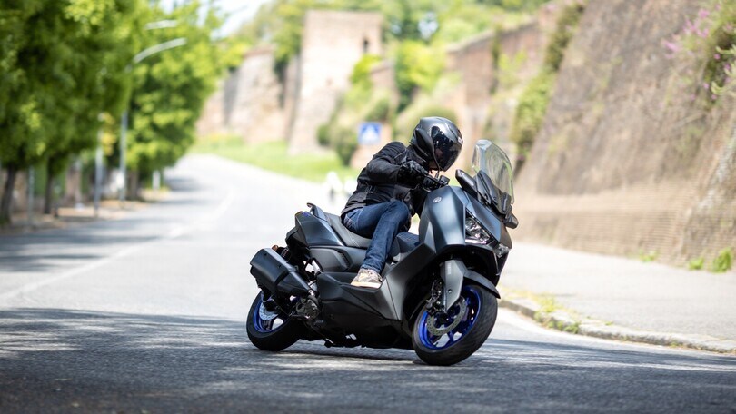 Yamaha XMAX 300: LE FOTO DELLA PROVA