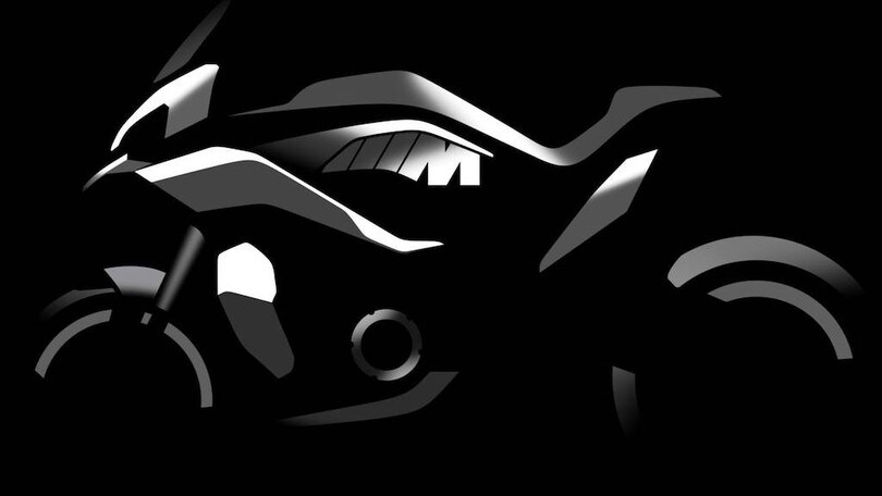 BMW, è l'ora della M 1000 XR