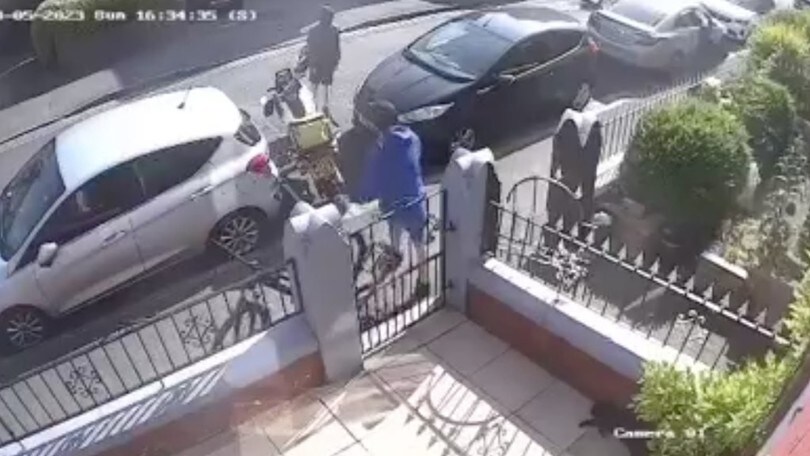 Furto moto: pochi secondi e la GS... va via