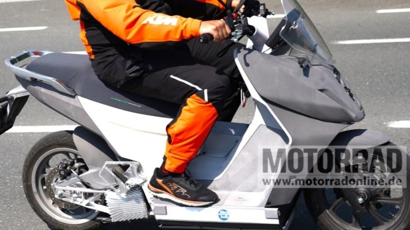 Scooter elettrico KTM (o Husqvarna): avvistato un prototipo su strada