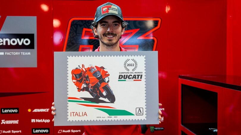 Ducati, per Bagnaia il francobollo che celebra la vittoria al Mugello nel 2022