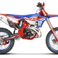 Beta RX 300 2T, la new entry del motocross dedicata ai piloti europei |  InMoto.it