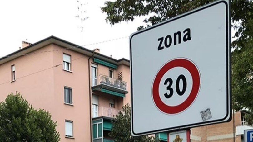 A Bologna dal 1° luglio si va a 30 km/h, ma ci sono già i primi dubbi