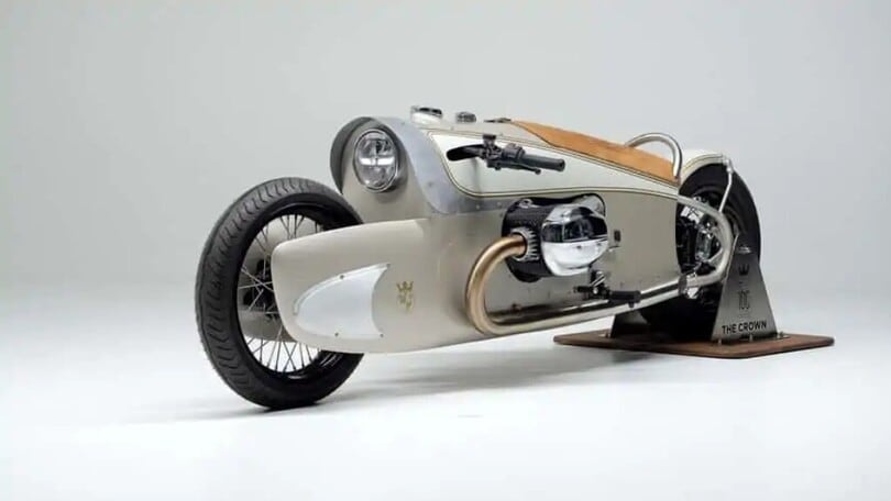 BMW The Crown by Kingston Custom