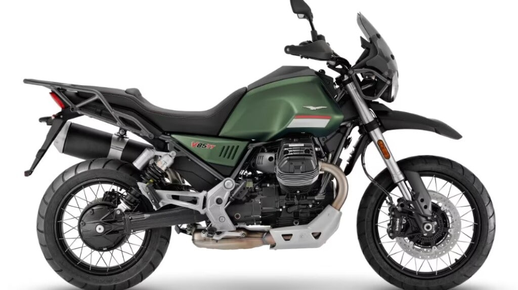 Moto Guzzi, troppe moto a Mandello del Lario: la V85TT si sposta in Veneto
