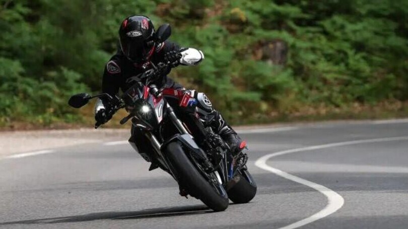 Suzuki GSX-8S SERT Edition